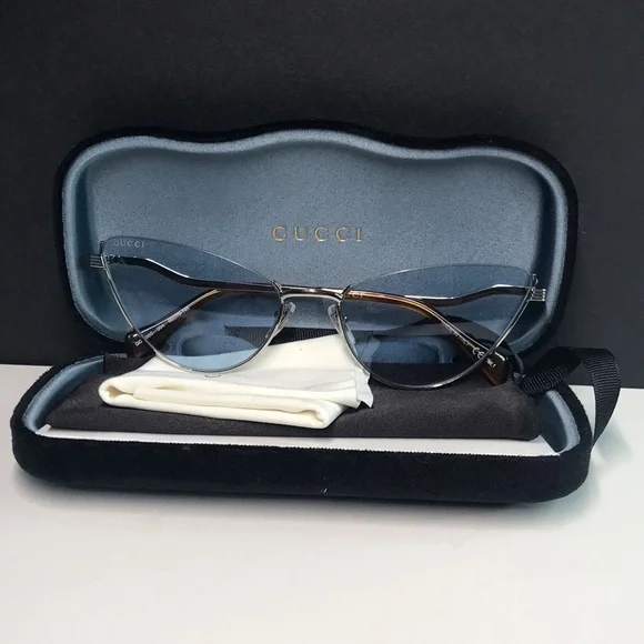 ?- New Authentic Gucci GG1006S 004Silver / Blue Cat-Eye  display picture 3